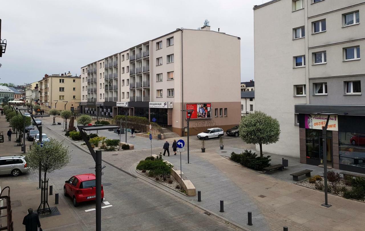 Apartament "Cleopatra 5" Przy Rynku Z Parkingiem, Faktury Vat Διαμέρισμα Κίελτσε Εξωτερικό φωτογραφία