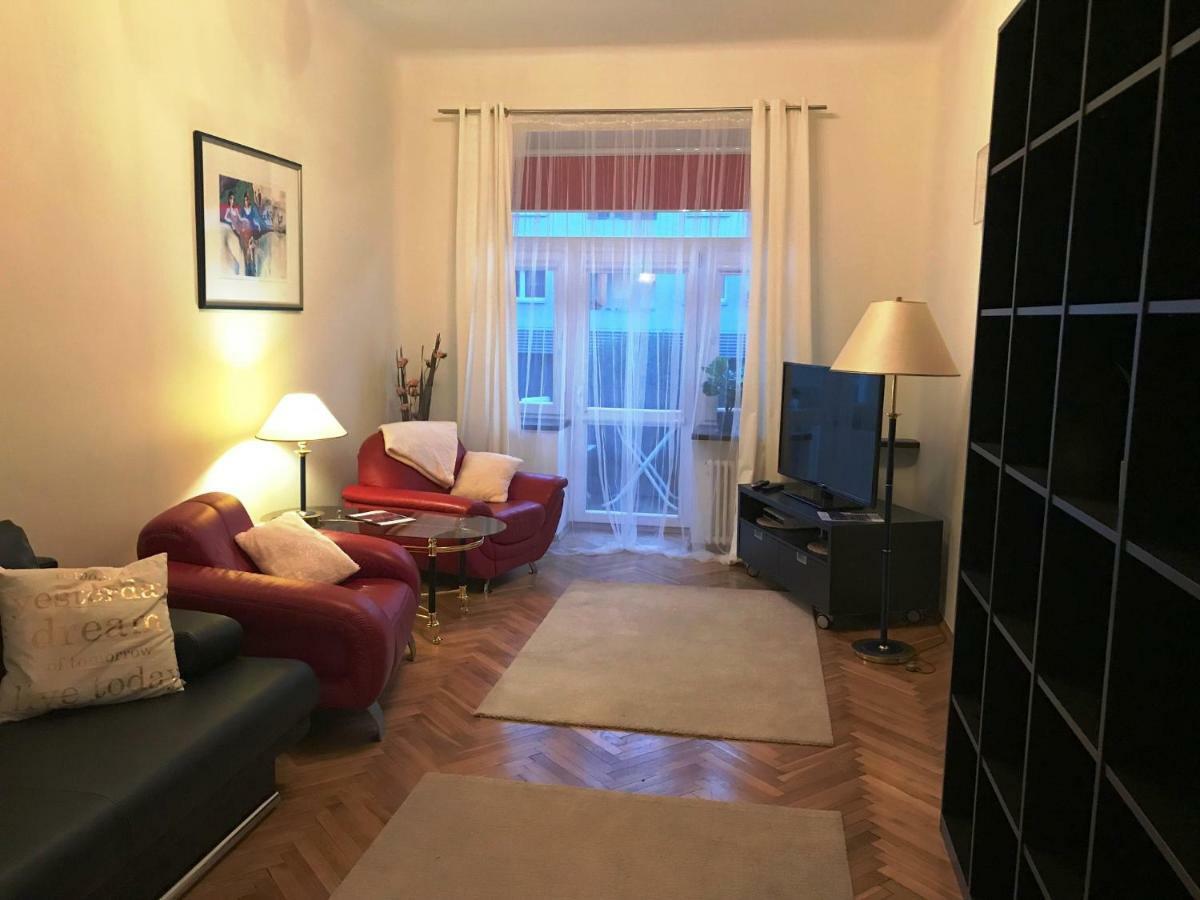 Apartament "Cleopatra 5" Przy Rynku Z Parkingiem, Faktury Vat Διαμέρισμα Κίελτσε Εξωτερικό φωτογραφία