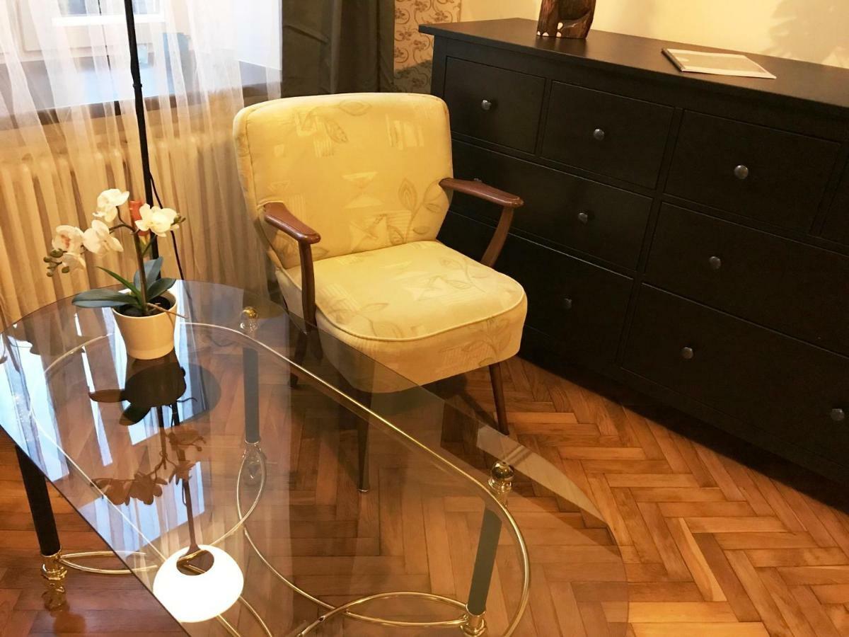 Apartament "Cleopatra 5" Przy Rynku Z Parkingiem, Faktury Vat Διαμέρισμα Κίελτσε Εξωτερικό φωτογραφία