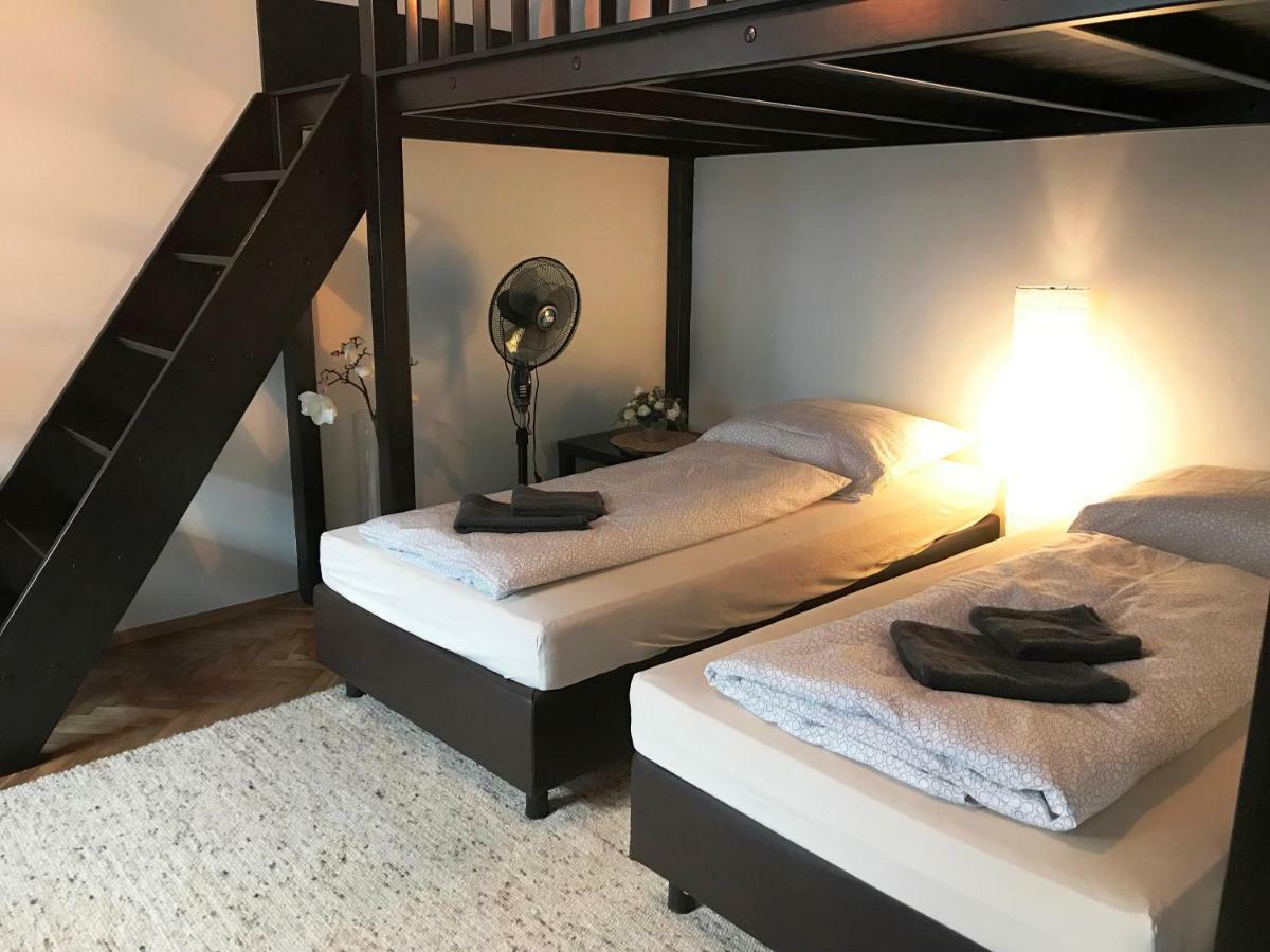 Apartament "Cleopatra 5" Przy Rynku Z Parkingiem, Faktury Vat Διαμέρισμα Κίελτσε Εξωτερικό φωτογραφία